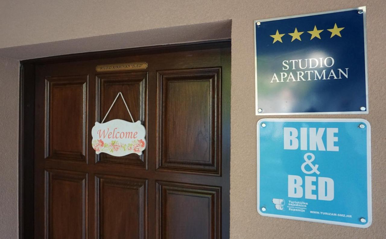 Studio Apartman "Djed" Hrvatska Kostajnica Extérieur photo